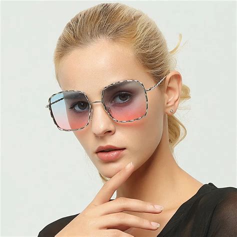 Oversized Designer Sunglasses & Eyewear for Women .